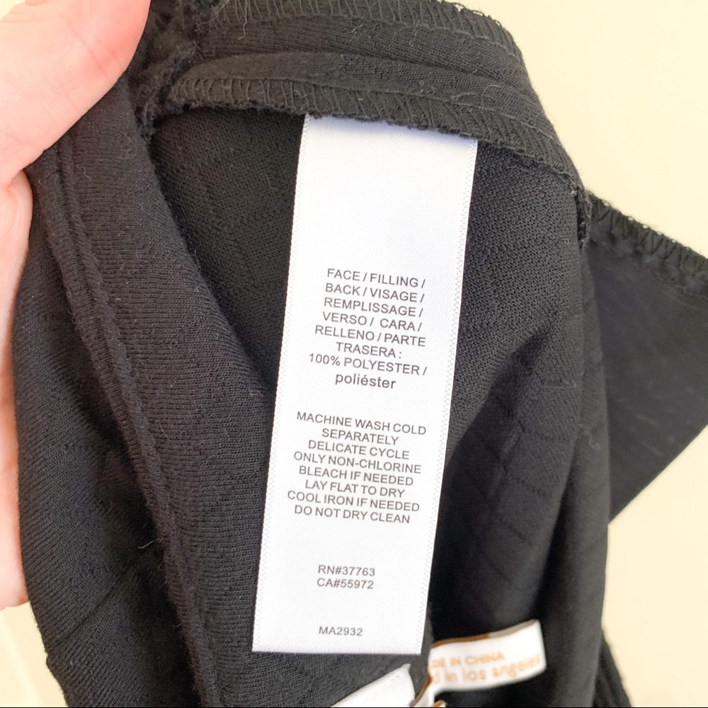 Laundry By Shelli Segal Black Textured Quilted Knit Mini Skirt Size 8 - Picture 8 of 8